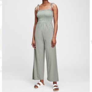 GAP | Sage Green Smocked Tie Strap Jumpsuit Size Medium